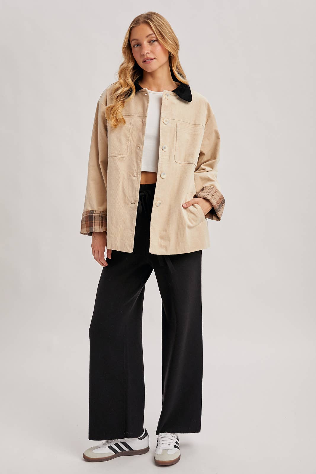 CORDUROY BUTTON DOWN BARN COAT INNER PLAID: Beige