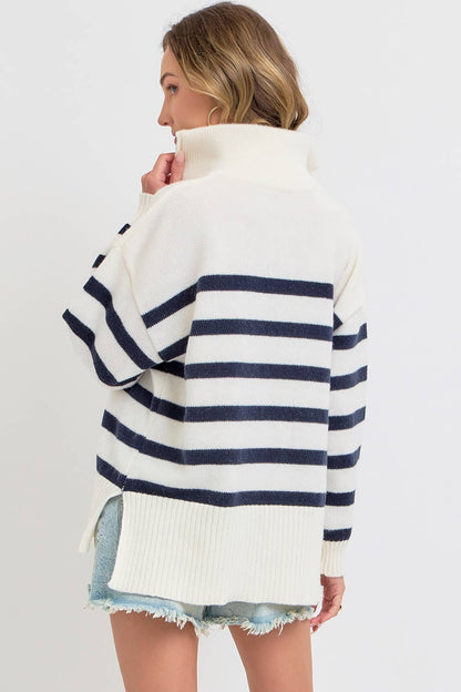 STRIPED ZIP-FRONT OVERSIZED PULLOVER KNIT SWEATER CREAM/NAVY