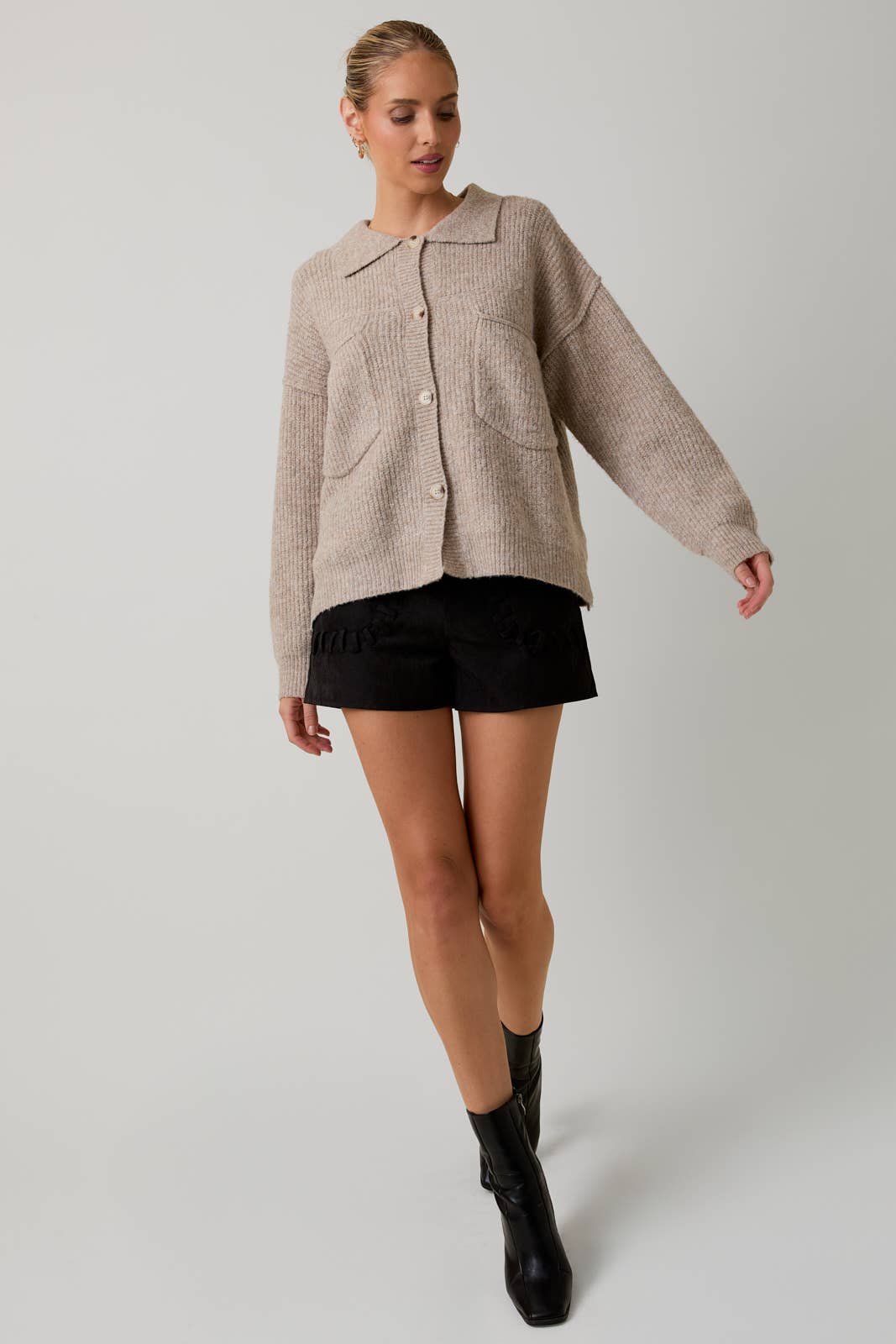 BUTTON DOWN LONG SLEEVE SWEATER JACKET: OATMEAL